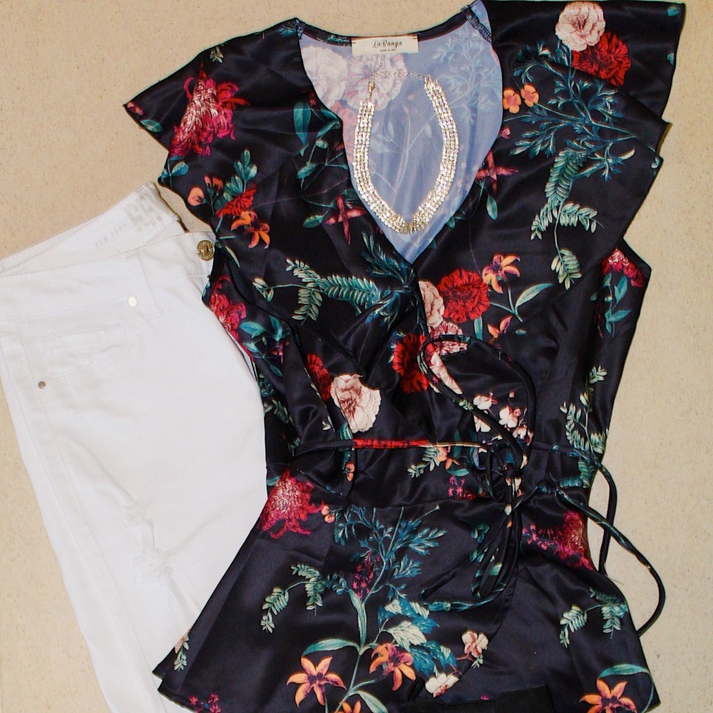 Brand new la gabana wrap silk top!